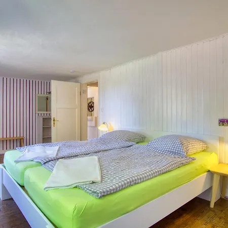 Tom Olen Stien - Heidjer Ferien Appartement