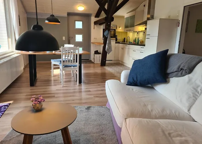 Tom Olen Stien - Heidjer Ferien Appartement Oldendorf (Luhe)